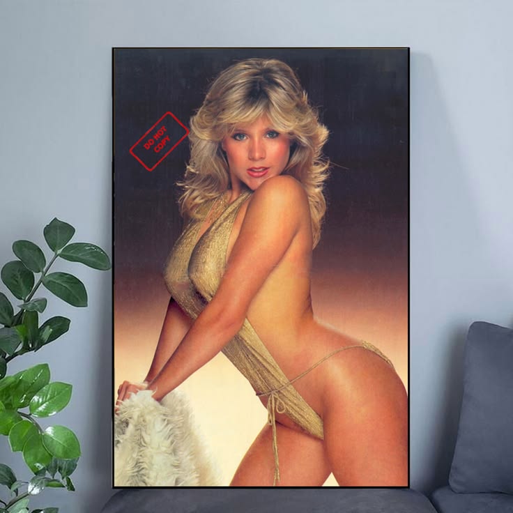 SAMANTHA FOX Poster Unframed Size 24''x36''