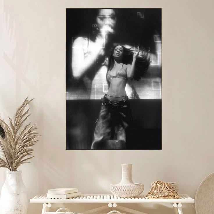 Manon Live on Stage Poster Unframed Size 24''x36''