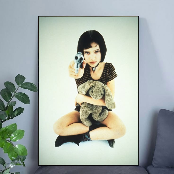 THE PROFESSIONAL Movie Poster Leon Unframed Size 24''x36''
